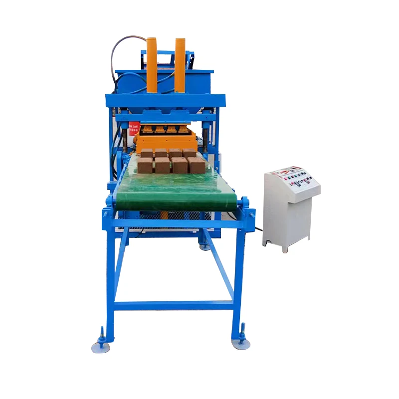 QT4-10 High Efficiency Blocks Making Machine Can Make All Kinds Of Clay Bricks