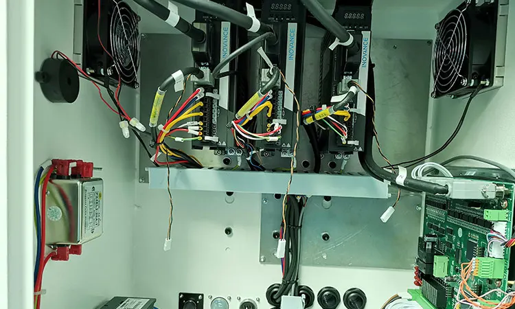 
Customized High Quality Manufacturing Plant Robot Hand Product Picking Plastic Parts Injection Molding Automation Robot 