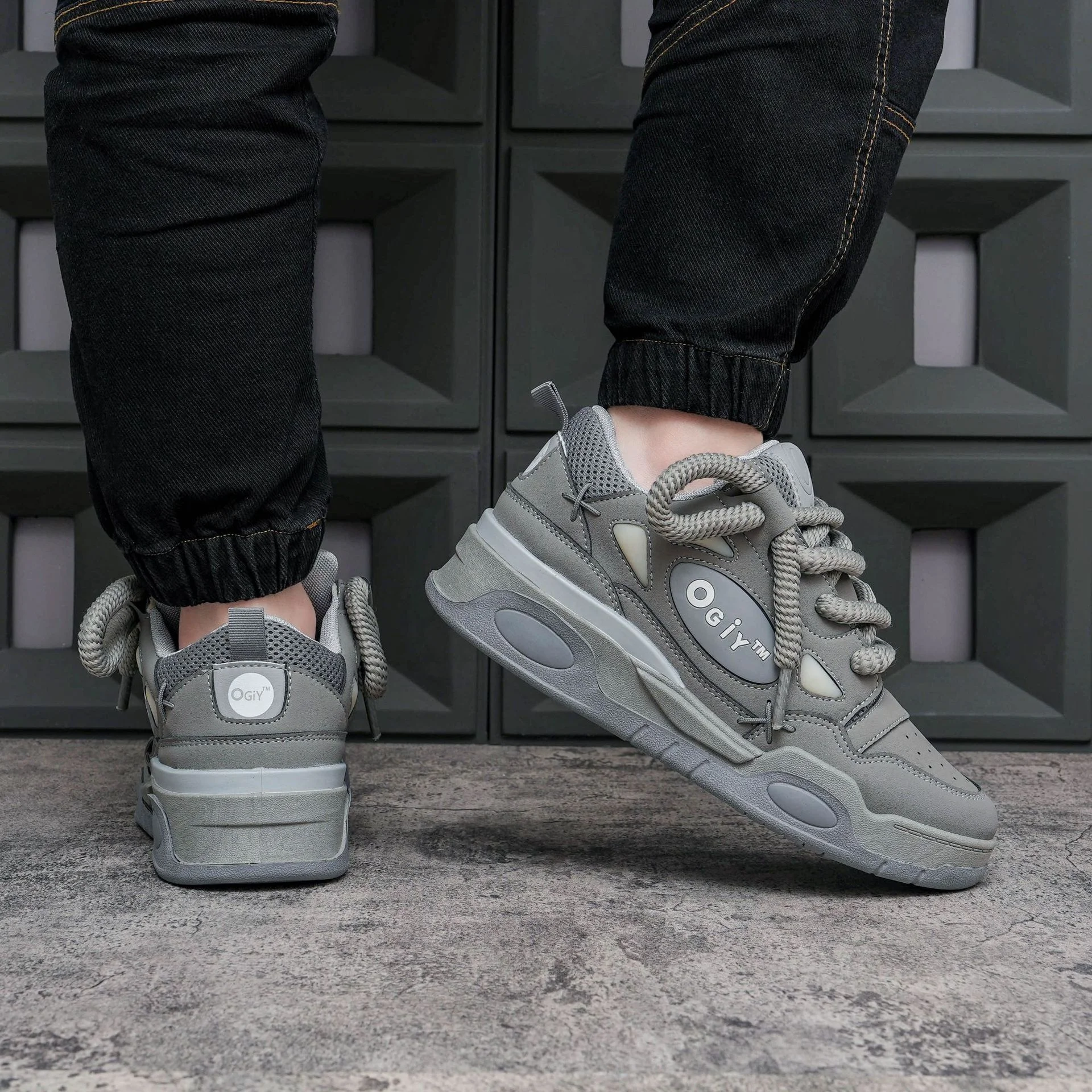 2024 Fashion Trendy Height Increasing Soft Bottom Men Shoes Comfortable Walking Style Platform Casual Sneaker  For Men