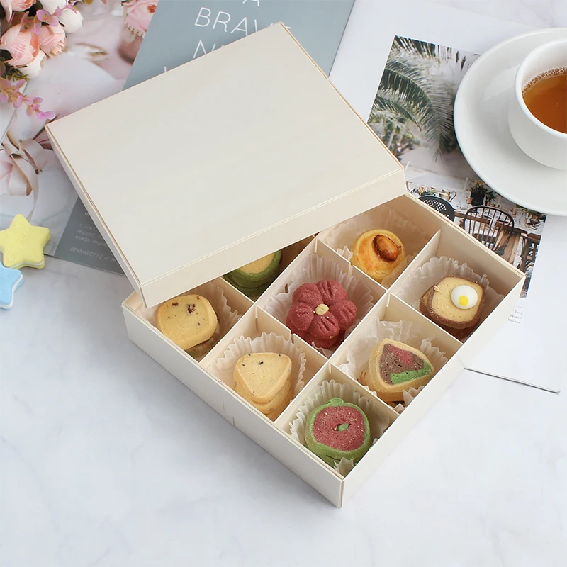 Wooden 4 6 9 partition Sushi Cupcakes Pastries Bread Buns Snacks Biscuits Food Packaing Container with Internal Separator