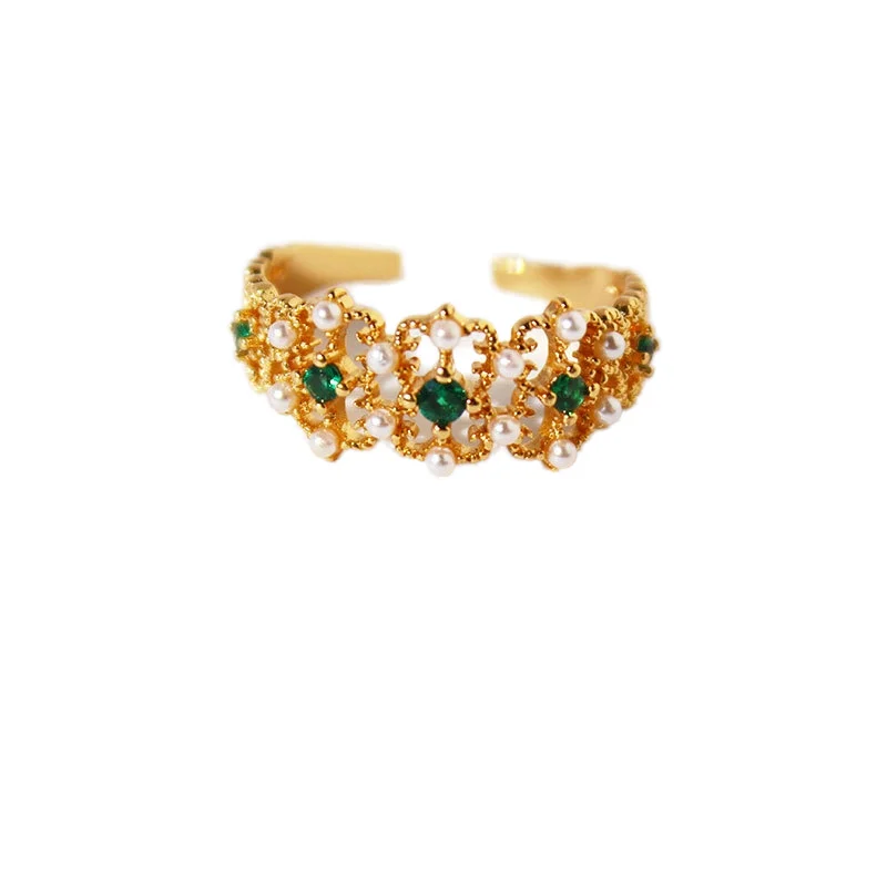 Vintage Court Style Ring Women Bronze Gold Stainless Steel Heart-Shaped Lace Emerald Inlaid Pearls 18K Zircon Silver Ring