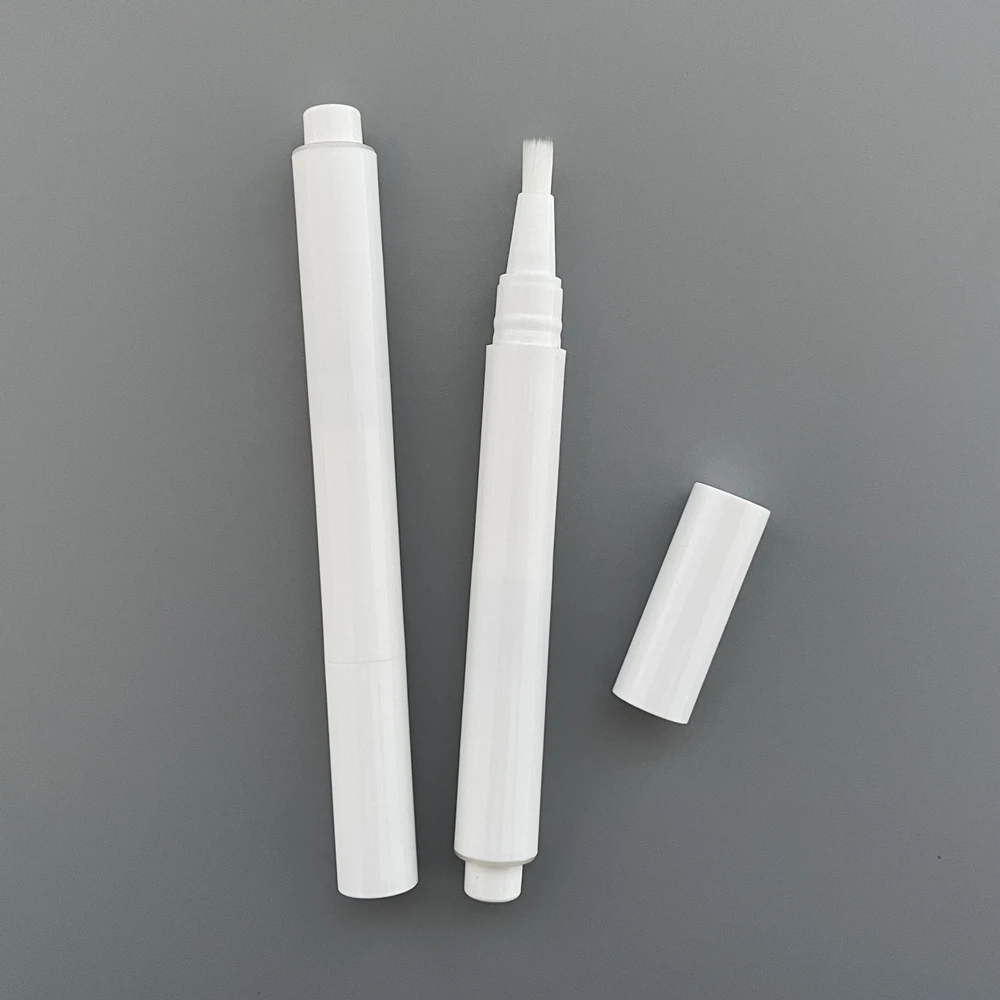 Stock 100pieces Empty Cosmetic Click Pen for Teeth Whitening  Eye Cream With Brush Applicator Good quality Lip Gloss tube