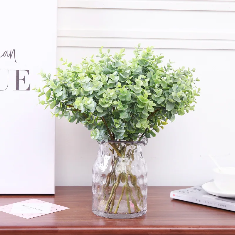 2022 new arrivals  natural dry eucalyptus leaves dried flower decorative