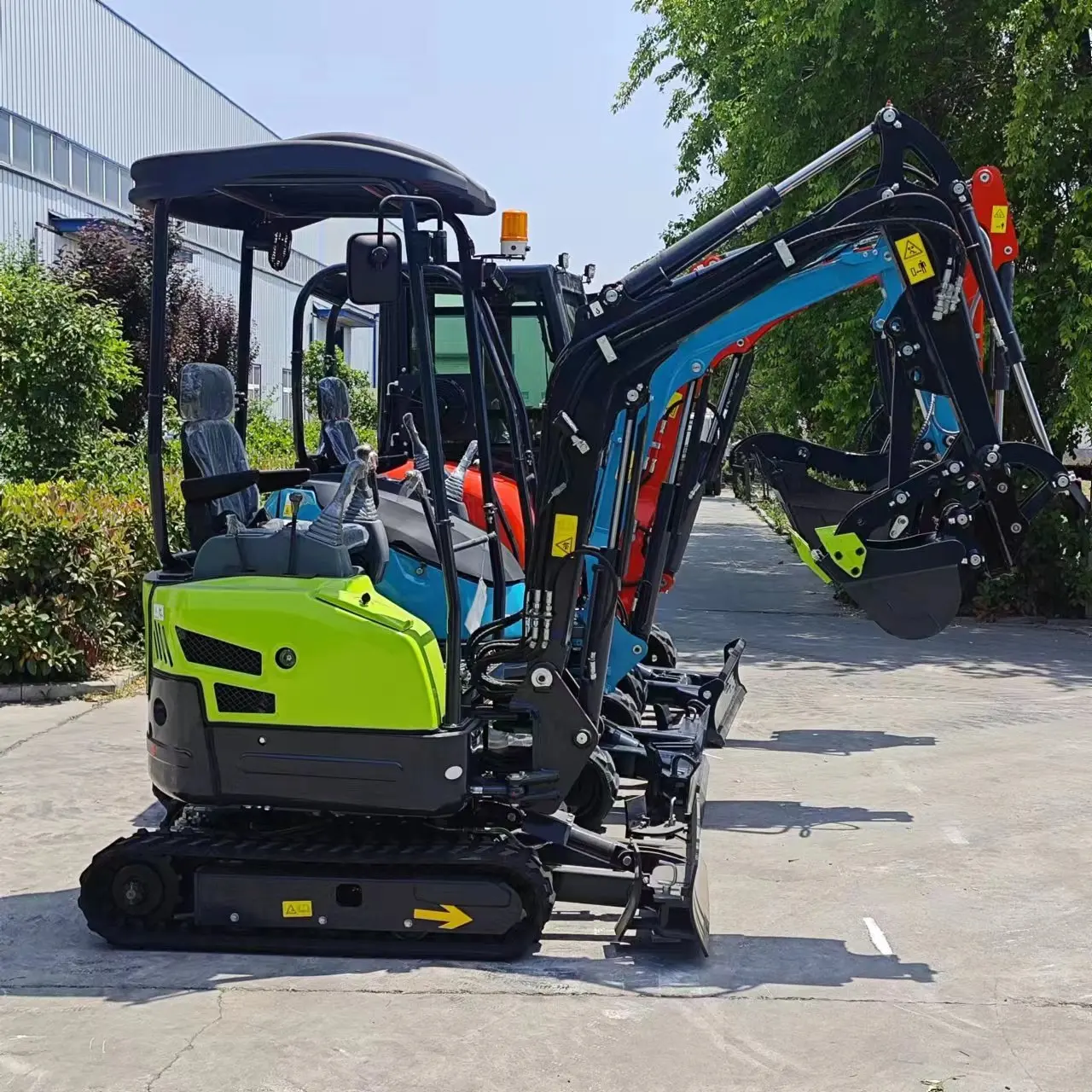 Factory wholesale EPA CE used mini excavator new Japan Engine 1 ton 1.8 ton 2 ton mini excavator qh12 mini excavator machine