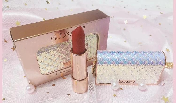 
Chain Bag Shape Smooth Moisturize Non-stick Cup Non-dry Waterproof Sweat-proof Lipsticks 