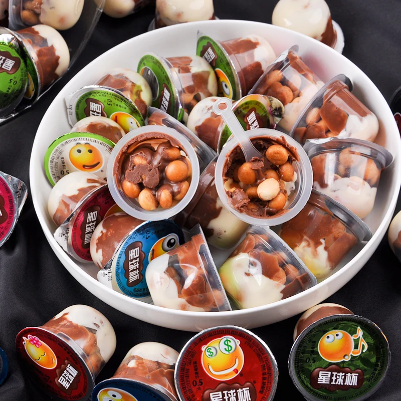 1kg Hot Seller Candy and Snack Planet Cup Chocolate Milk Biscuit Balls Dragee Exotic Snacks