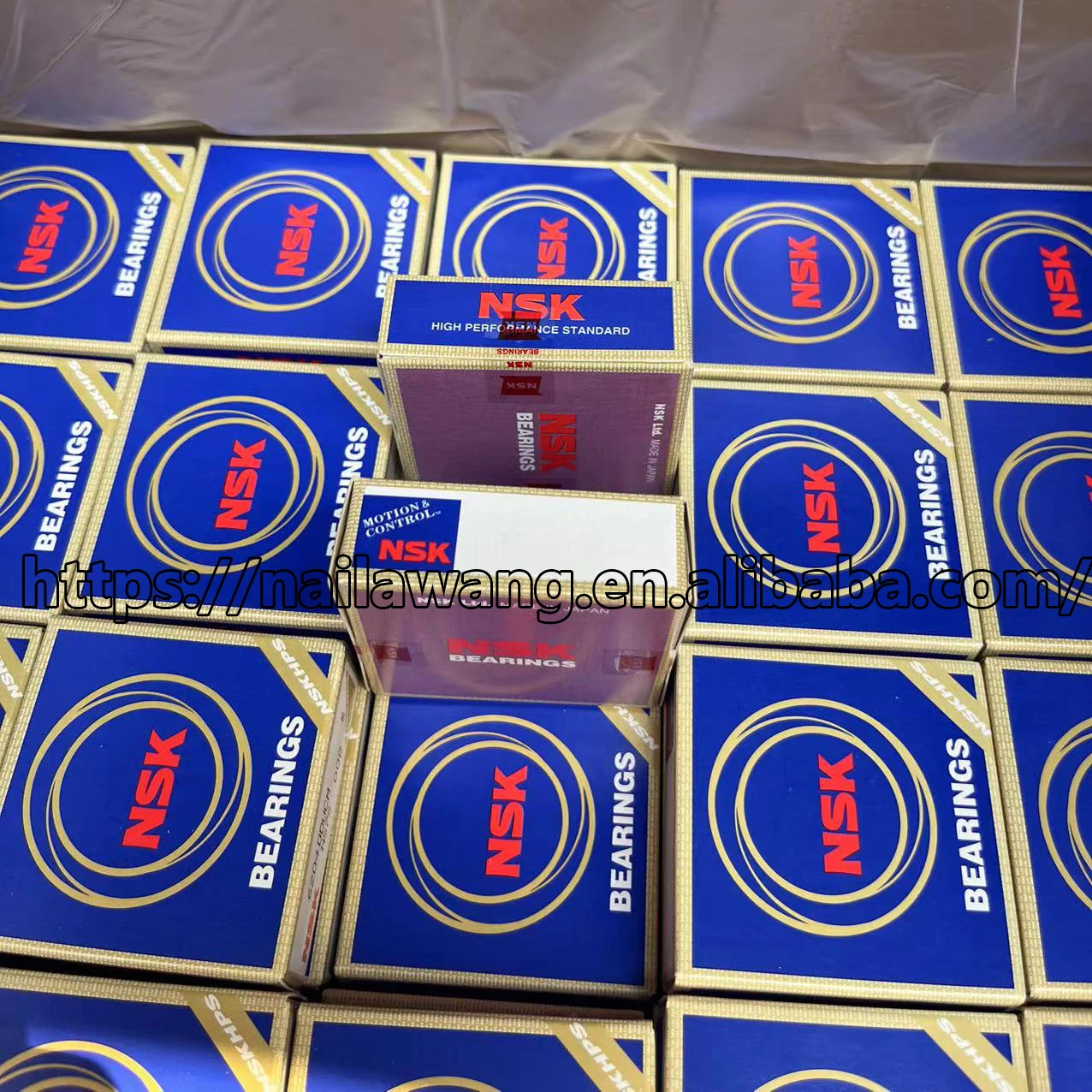 Wholesale sealed deep groove radial ball bearing 15x32x9mm 6002 DDUCM NS7S 403 bearing for nsk