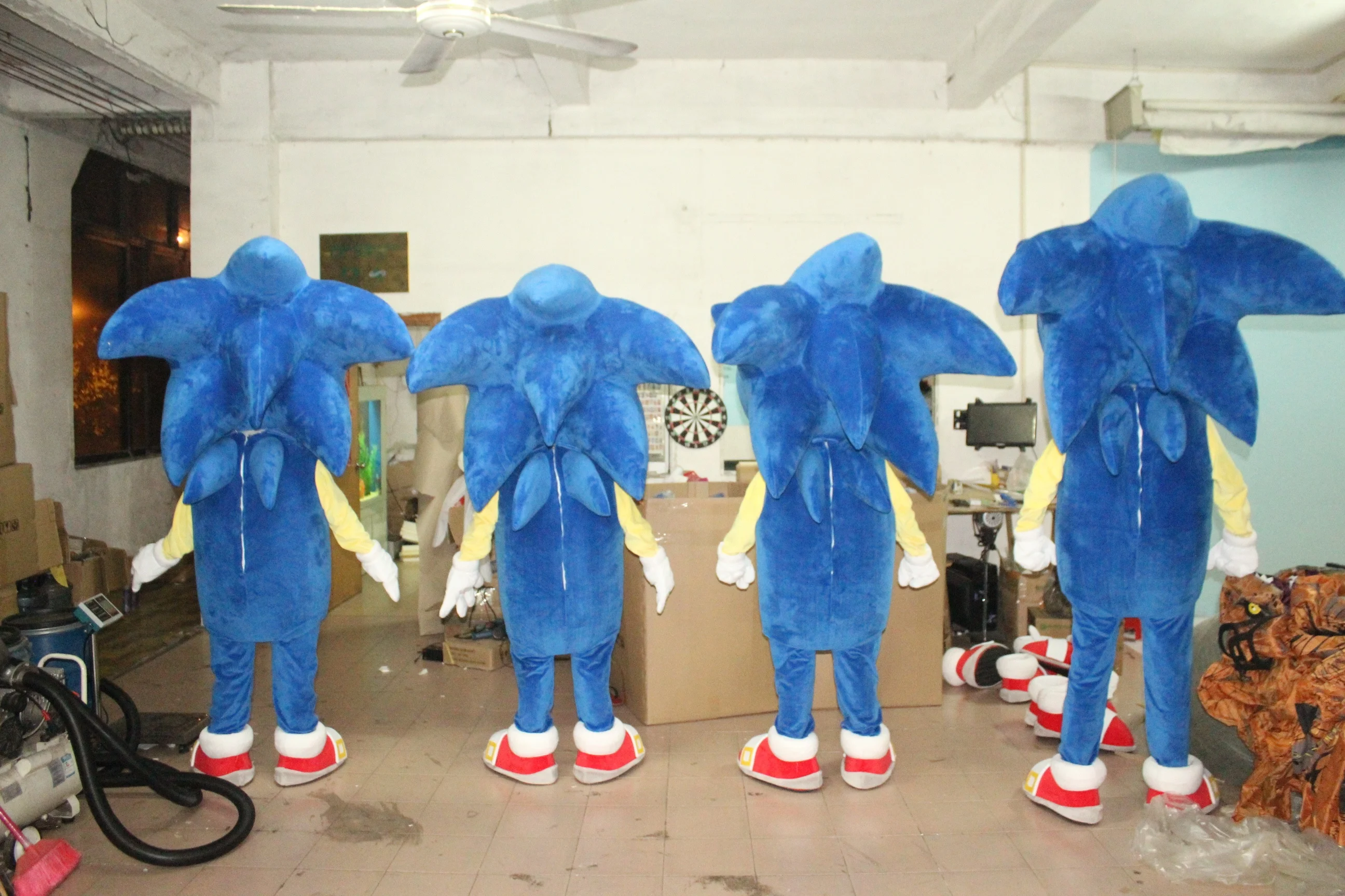 High quality custom made sonic mascot costume cosplay costumes for sale