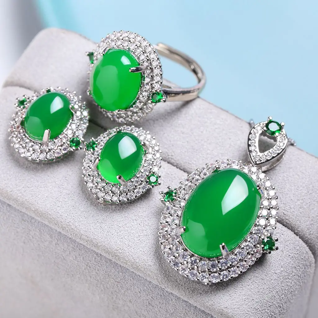 High End Female Emerald Jade Pendant Emerald Jade Earrings Ring Pendant Three Pieces Of Wedding Jewelry Set