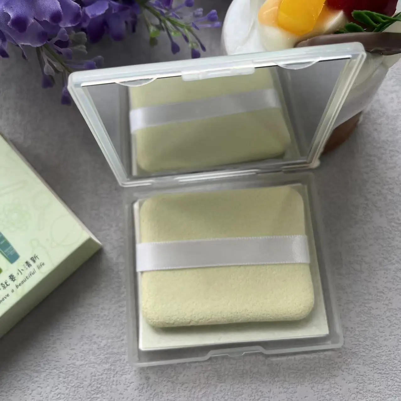 80 count Natural Bamboo Charcoal Oil Absorbing Tissues   with mirror