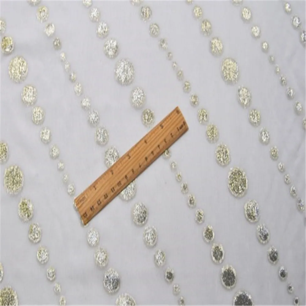 Modern Circle Pattern Newest Shiny Lurex Charming Pure Silk Metallic Jacquard Fabric for Lady Fashion Dress
