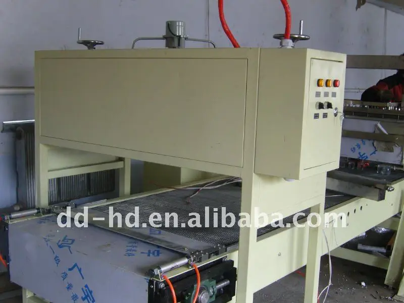 Автоматический режим работы 3000 штук в час кувшин стеклянный стакан лампы в форме свечи линия розлива машина