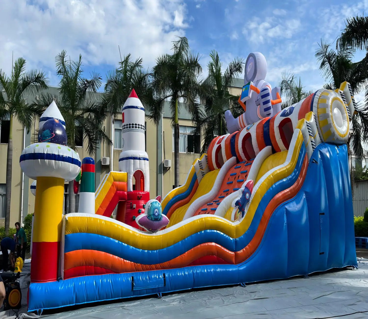 Новейший продукт открытый космос надувная игровая площадка пространство отказов дом надувной прыгающий замок парк развлечений