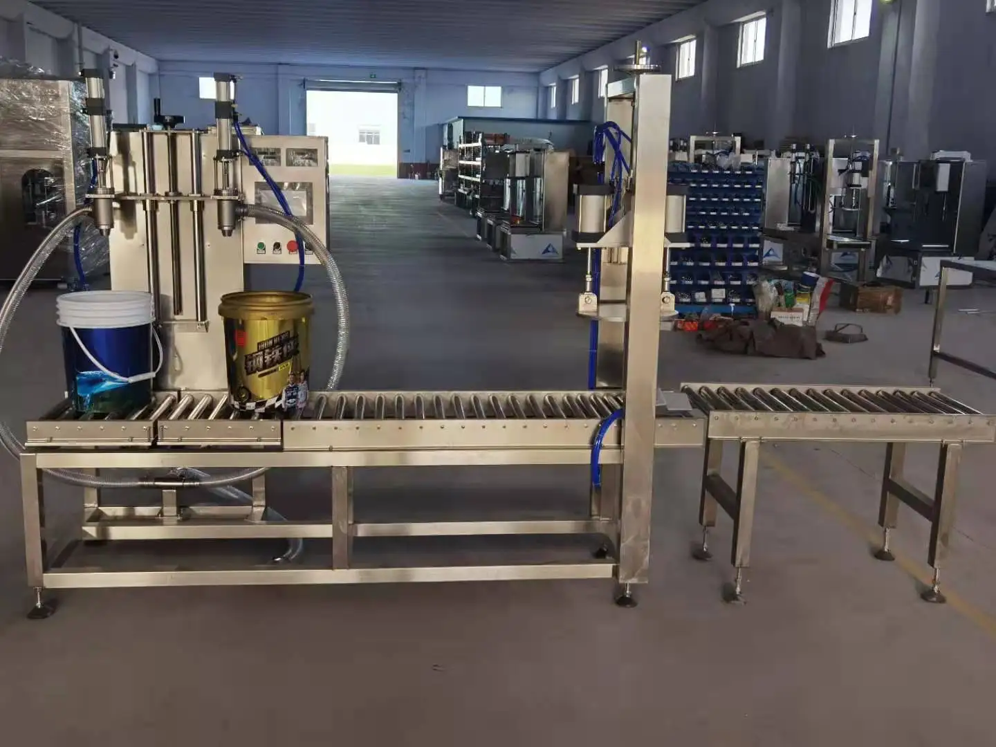 Hot Sale Plastic 5 Gallon 15 Liter 20 Liter Water Automatic Bucket Filling Machine