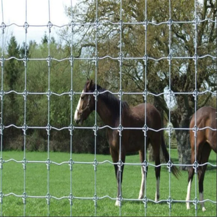 Low Price wholesale horse and goat fencing field fence farm simple soccer field fence