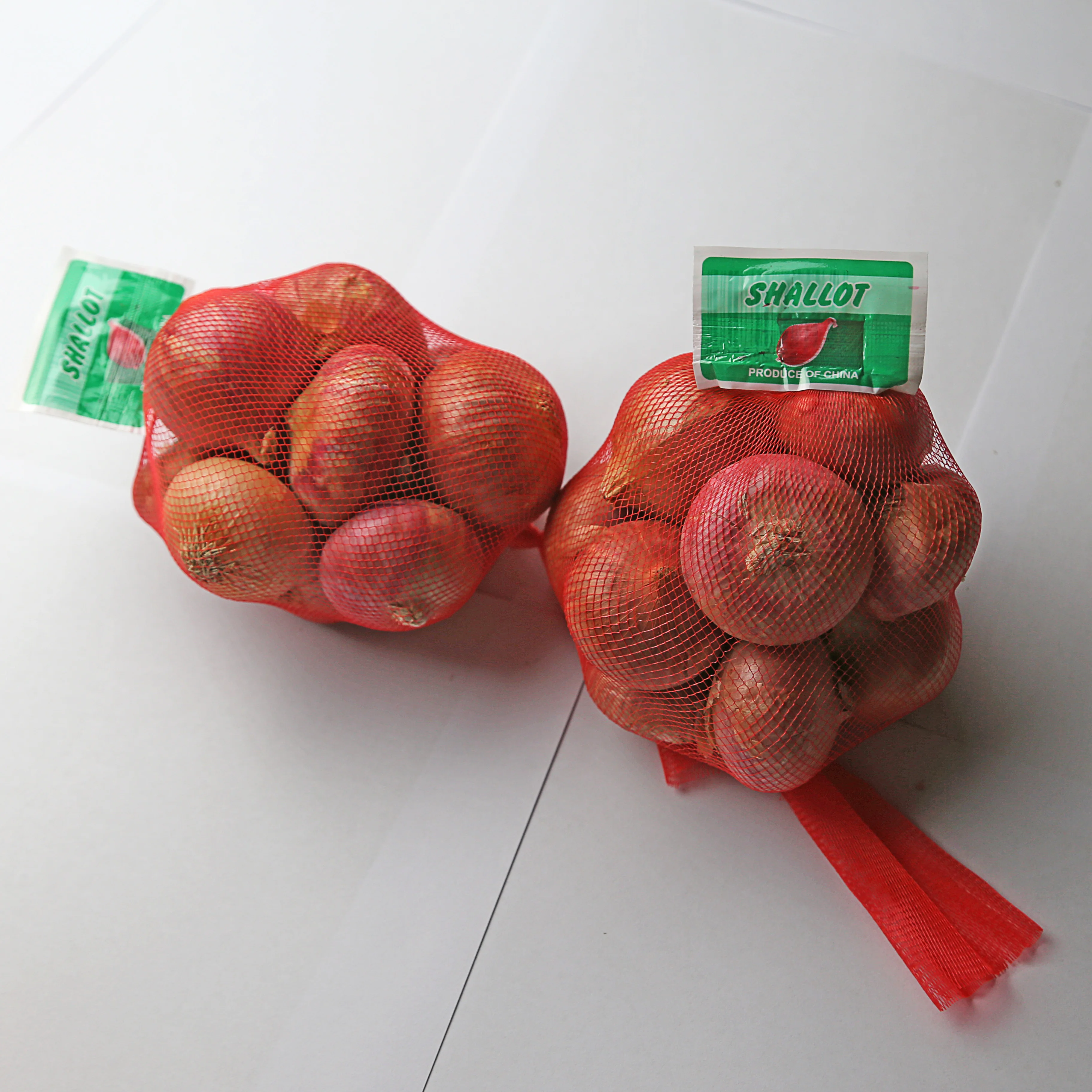 Red/yellow onion fresh wholesale price pack in mesh bag