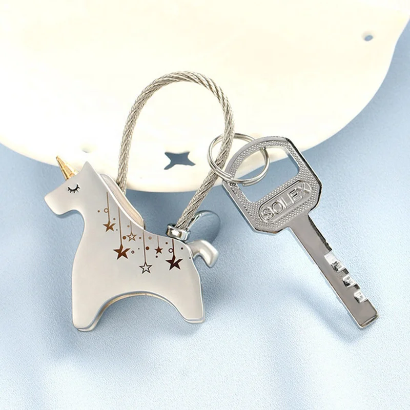 New Fashion Exquisite Metal Animal Unicorn Key Chain Dreams Horse Car Bag Pendant Keychain For Love Couples Gifts