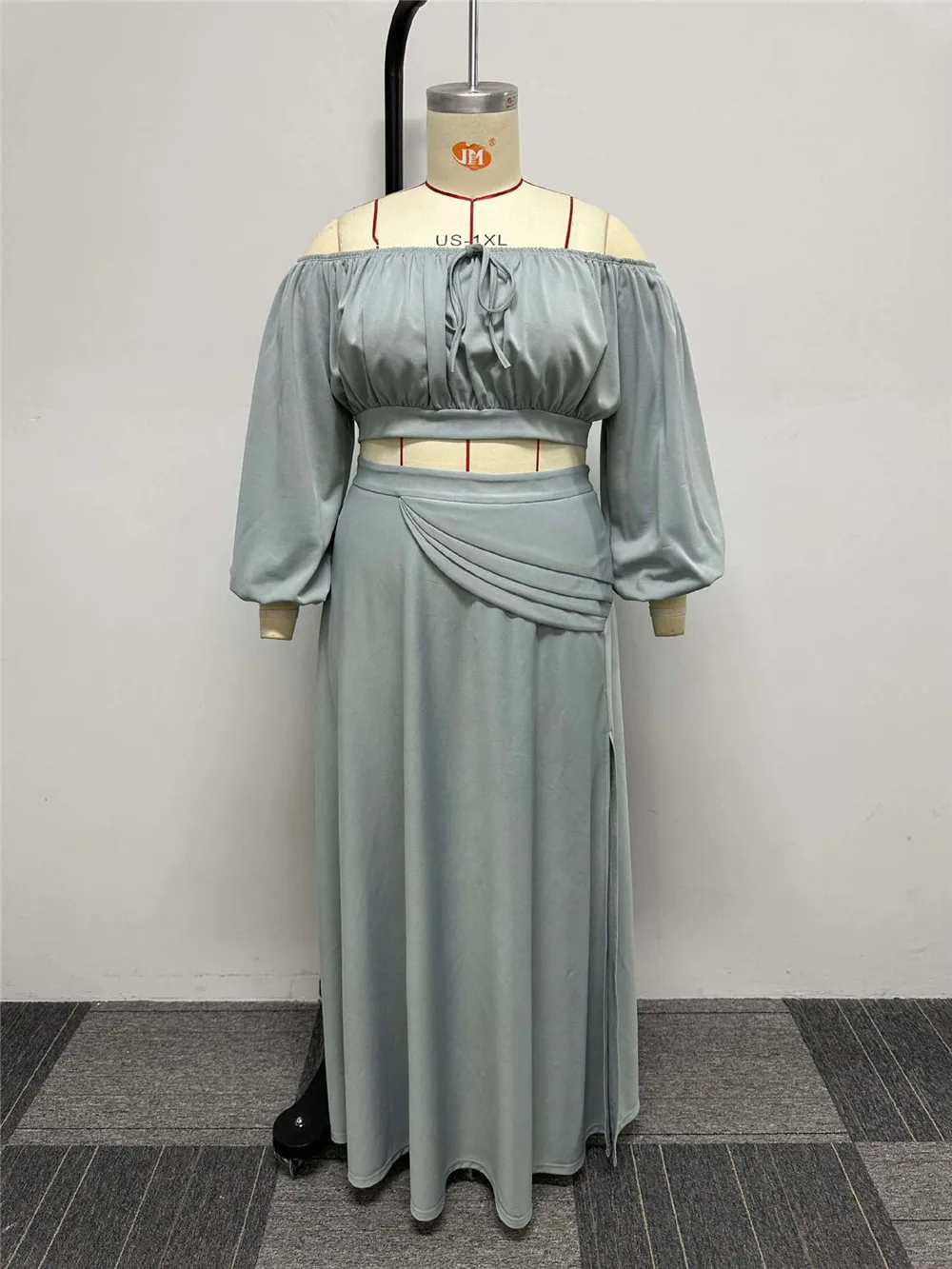 New Arrival Solid Color Off-Shoulder Long Sleeve Crop Top Side Slit Long Skirt Autumn Women Elegant 2 Piece Set