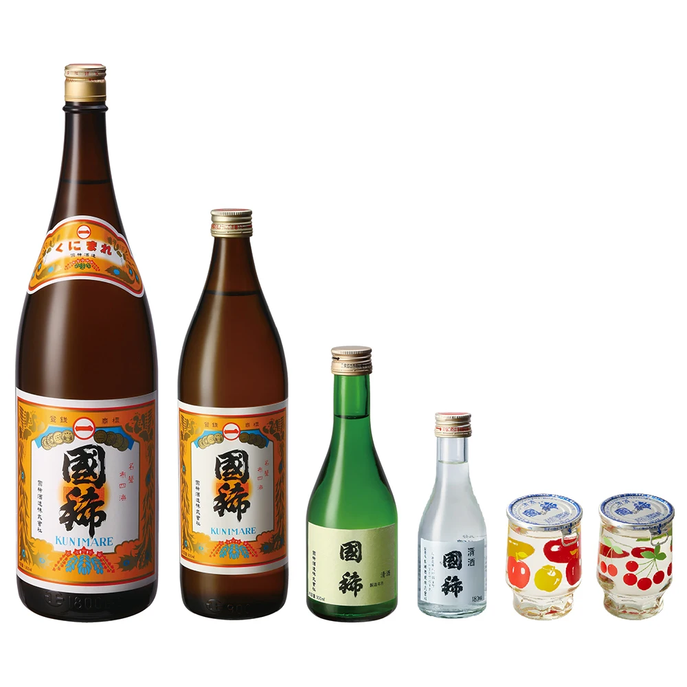 Японский виски бочка ликер и бар вино алкогольные напитки