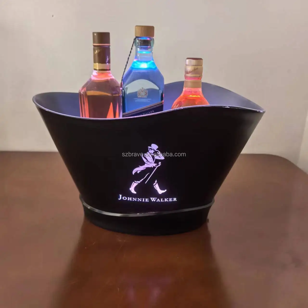 Wholesale Custom Bucket Beer Champagne Drinking Plastic Ice Buckets Coolers Johnnie Walker Illumited Premium LED Ice Bucket