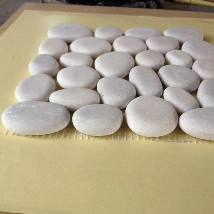 White Pebble stone mosaic round marble mosaic flooring tiles interior