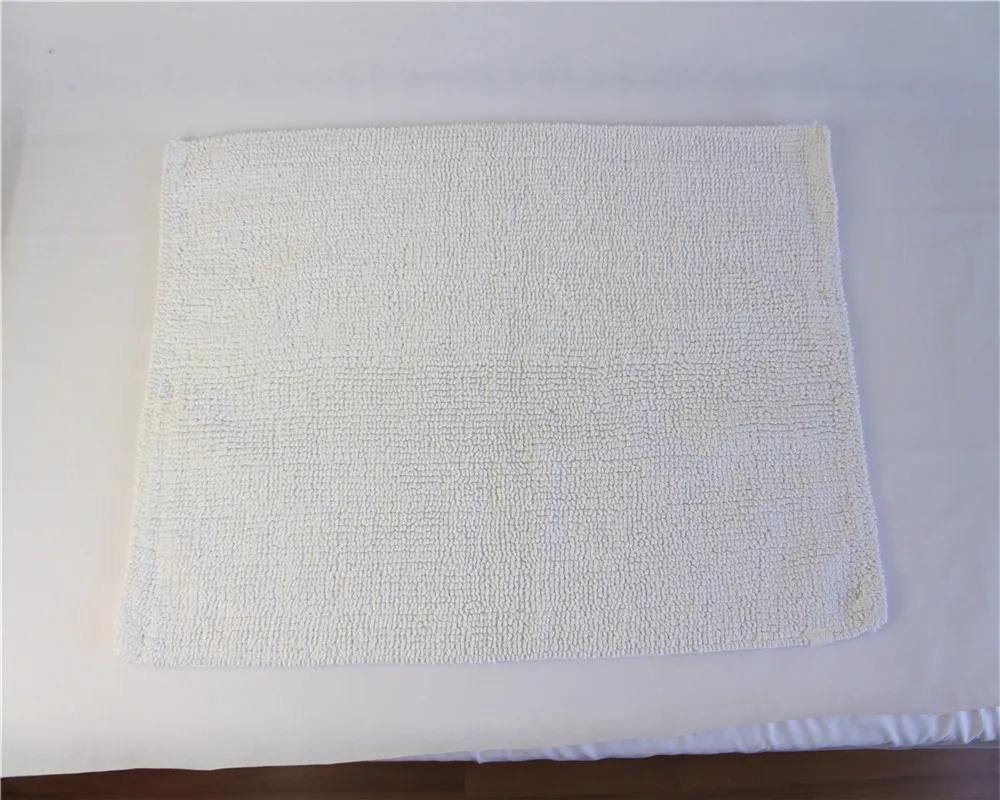 
100% cotton 68 white rectangular thickening highly absorbent anti skidding chenile bathroom mat 