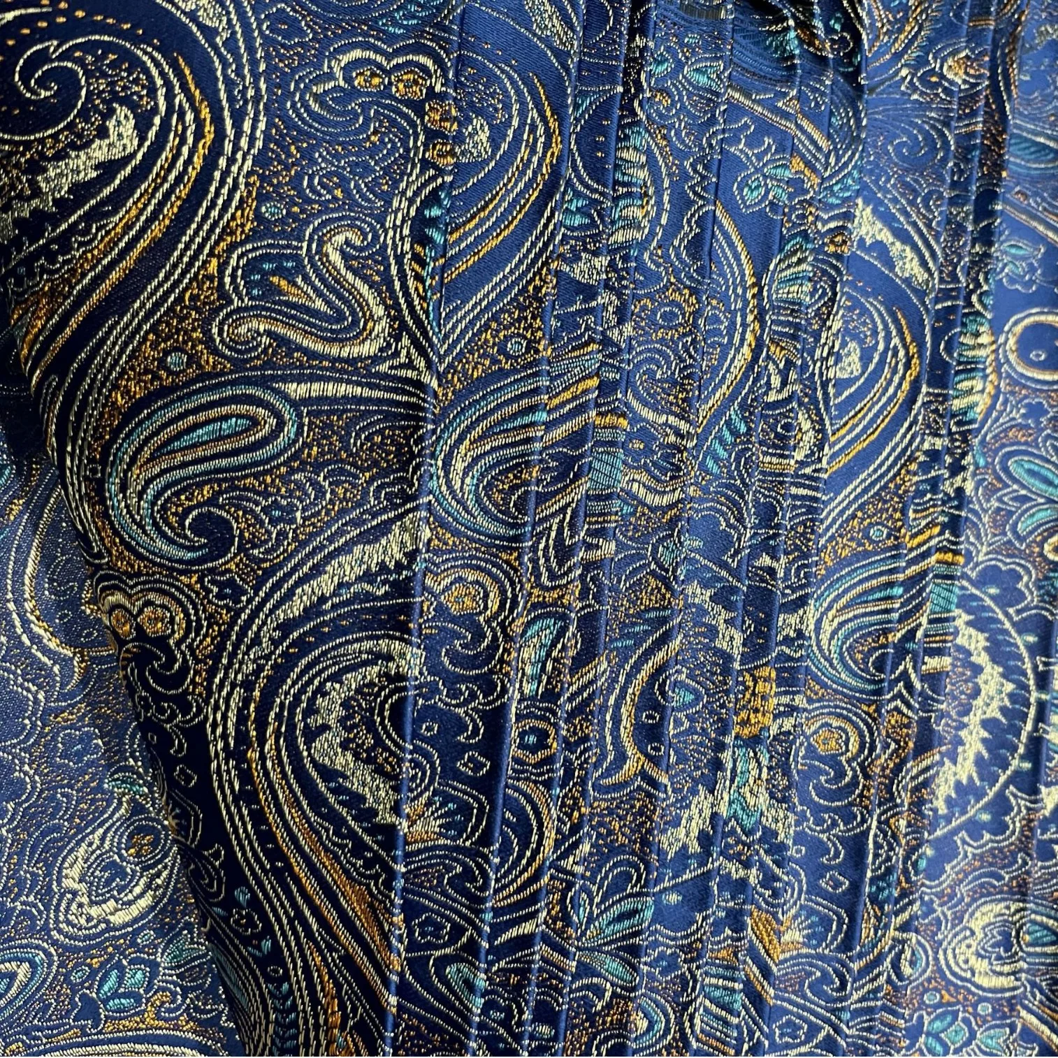 In stock low MOQ brocade jacquard fabric luxury brocade jacquard fabric brocade fabric