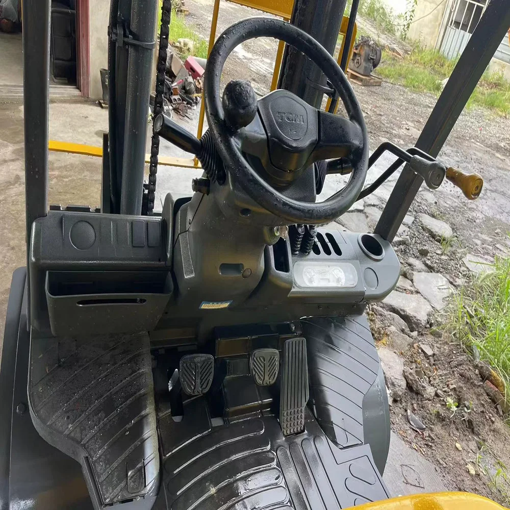 Высокое качество б/у машина вилочный погрузчик Tcm 3Ton для продажи