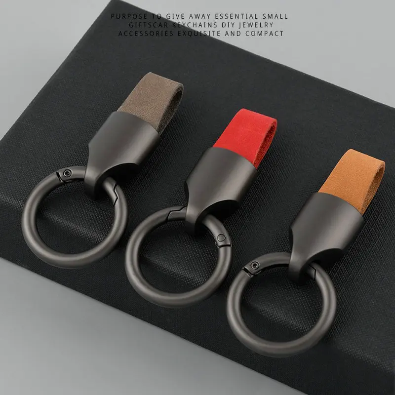 Luxury Handmade Solid Color Cowhide Leather Car Keys Holder Custom Logo Universal Metal Car Keychain