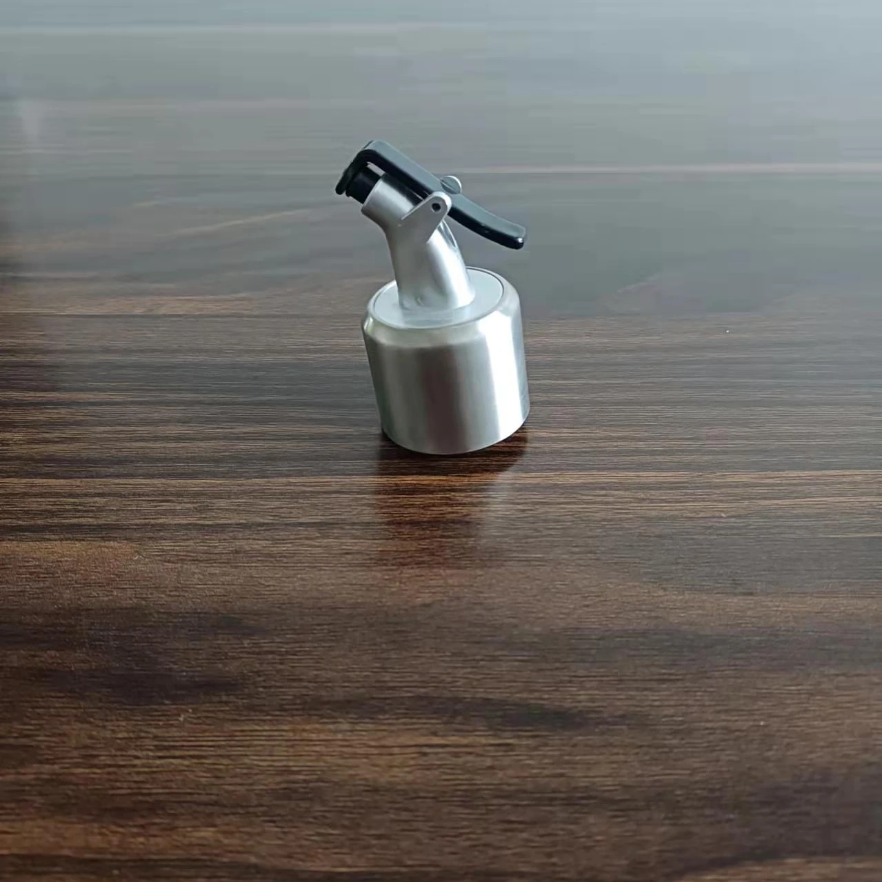 Cooking stainless steel soy sauce vinegar bottle kitchen accessories creative oil dispenser