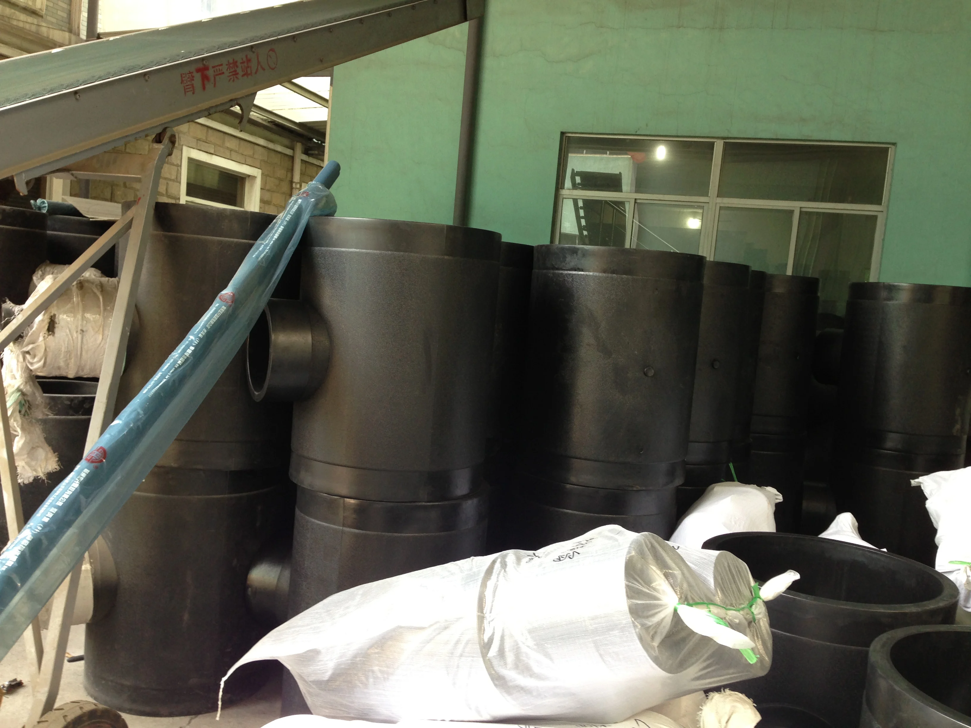 
Plumbing Pn10 HDPE Electrofusion Pipe Fitting Stub End House Price pe100 Flanges 