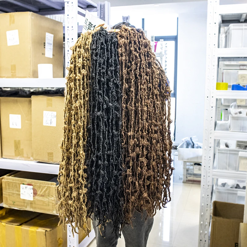 Wholesale HOT selling cheveux pour jumbo boho 26 premade ombre faux wig 12 in color 38 inch crotchet hair butterfly locs