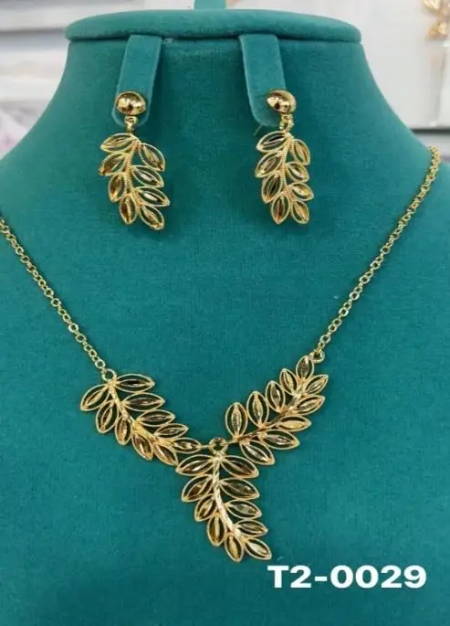 Оптовая цена ожерелье серьги Свадебные 18k 24k позолоченные модные ювелирные изделия роскошные индийские набор для женщин