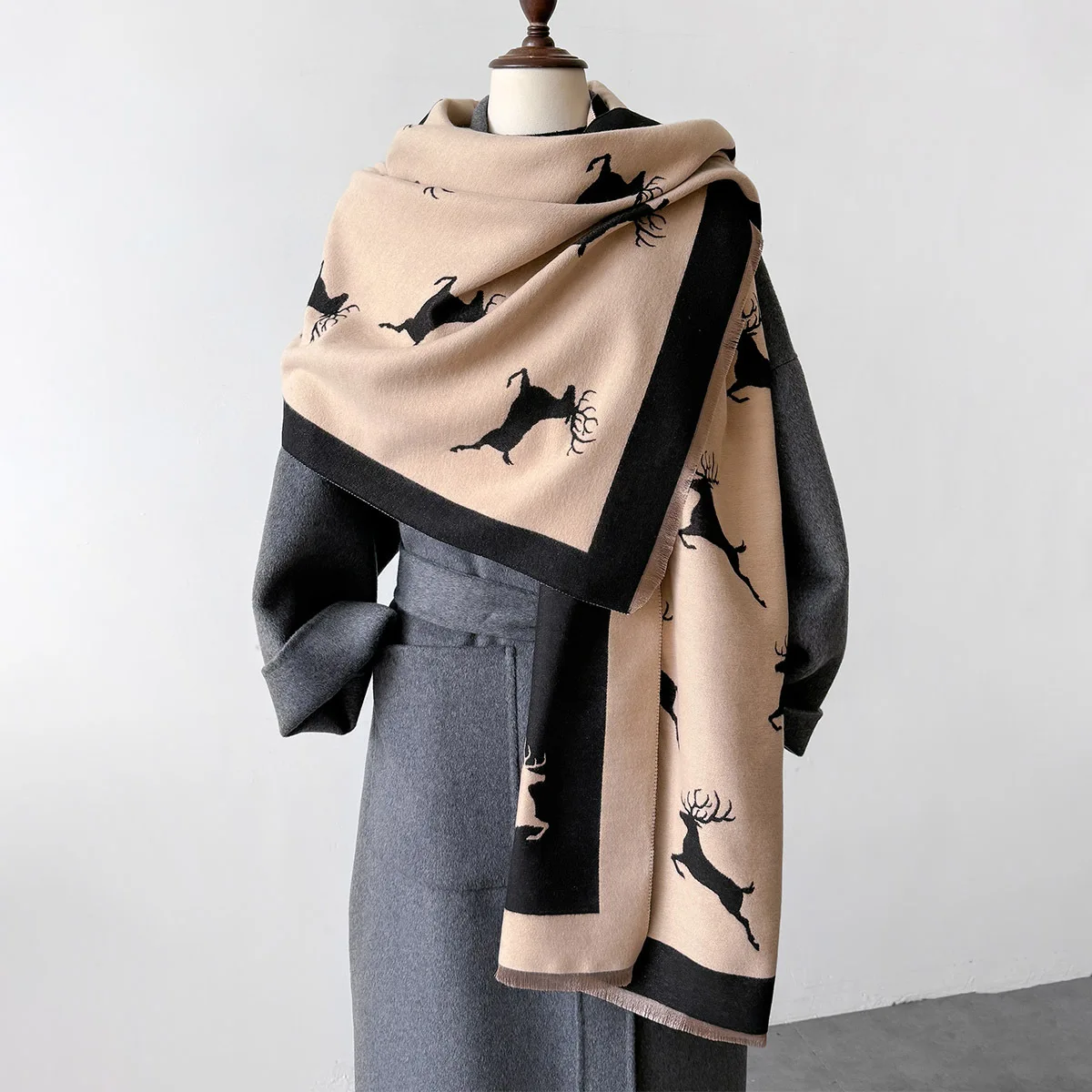 Wholesale Winter Warm 185*65CM Scarves Wraps Ladies Fashion Deer Animal Cashmere Scarf Pashmina Shawl Outdoor Windproof Stoles
