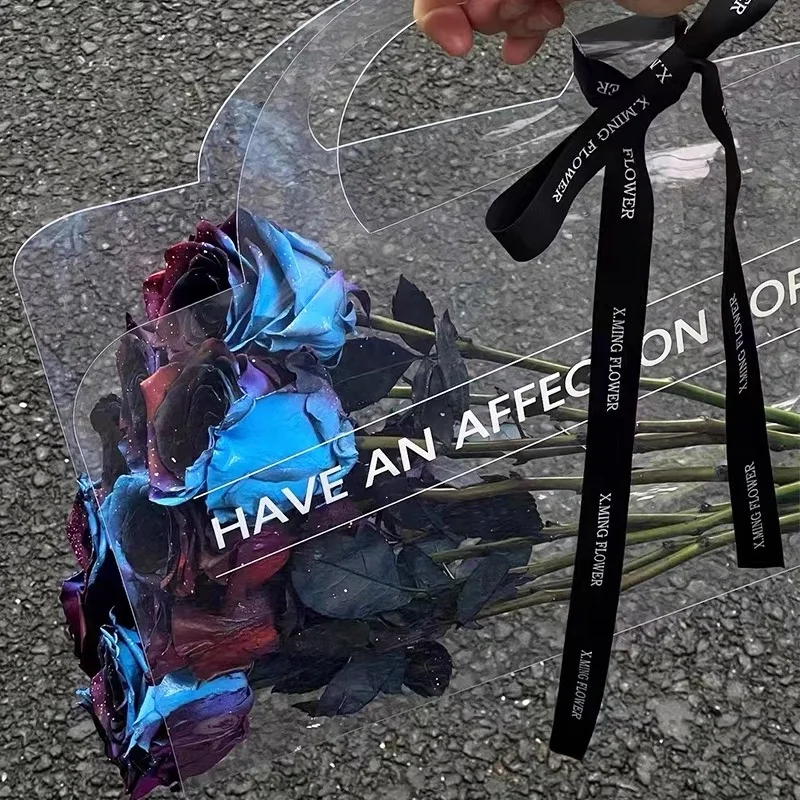 Tiktok Hot 2023 New Internet Celebrity Customize Logo Portable PVC PET Flower Gift Box Transparent Flower Bag