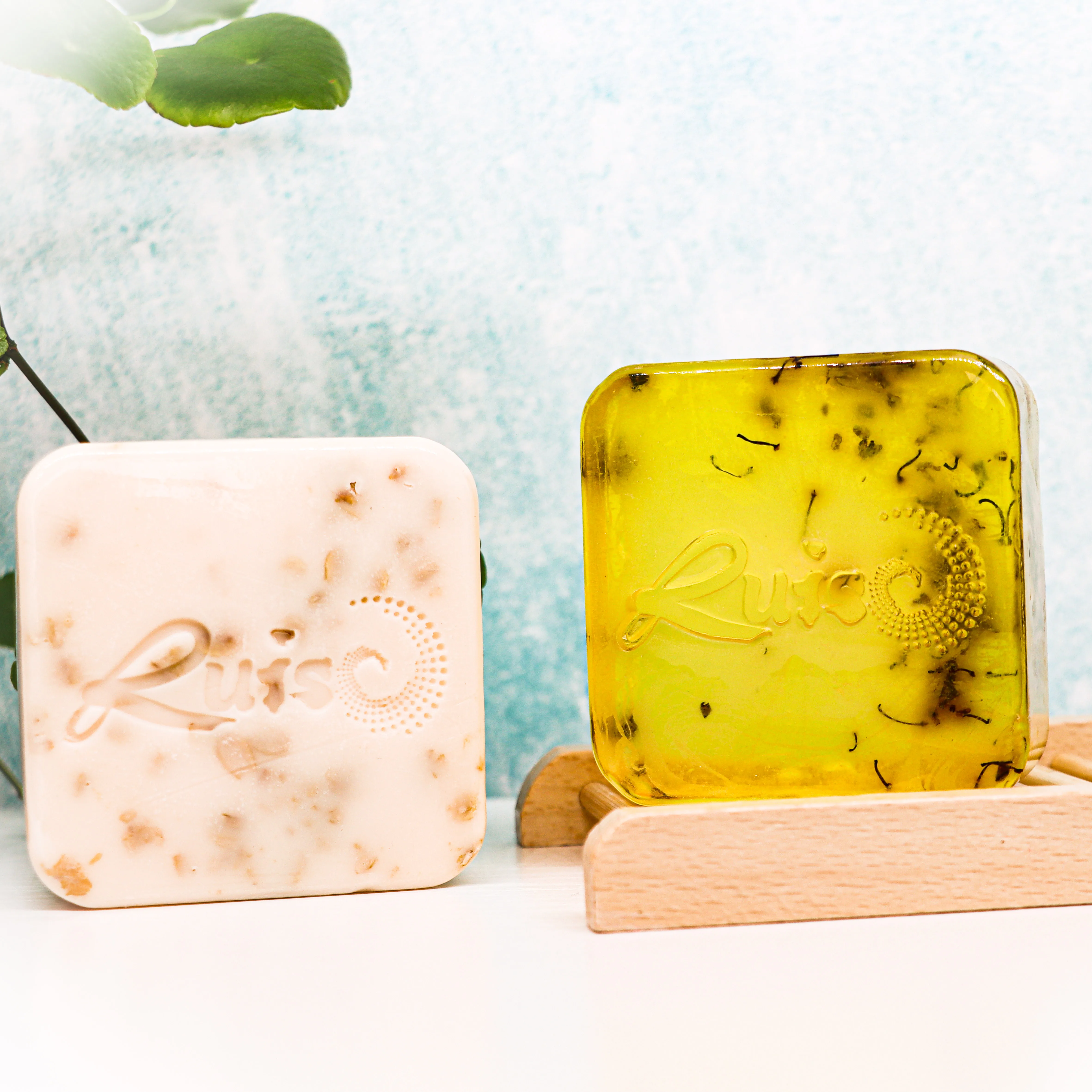 Hot Sale Wholesale Organic Raw Face Anti-acne Whitening Body Wash Black Handmade Osmanthus Soap