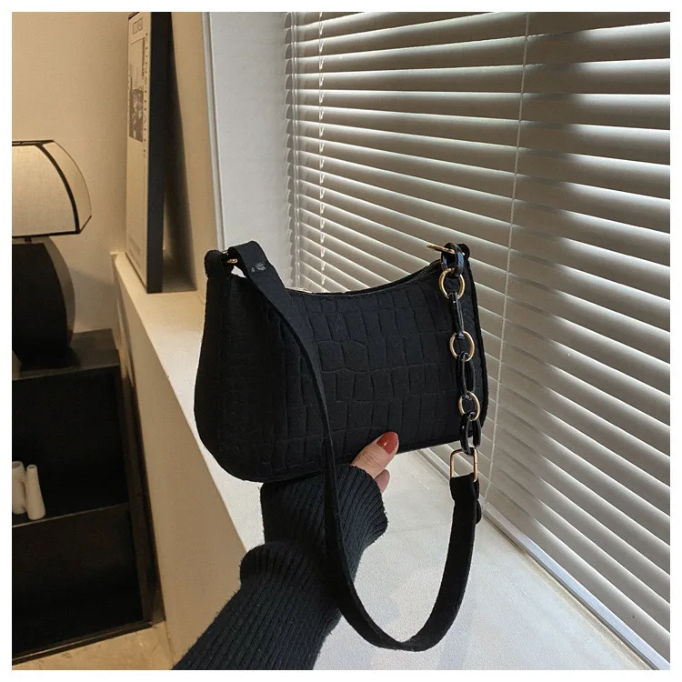 Wholesale Classical Chain Shoulder Girls Message Bags Mini Women Handbags New Fashion 2023 For Ladies