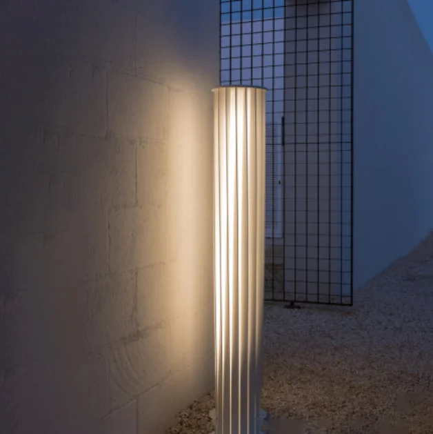 IP65 modern shutter modeling creative design Street courtyard pillar led 0.8m lawn passage garden light