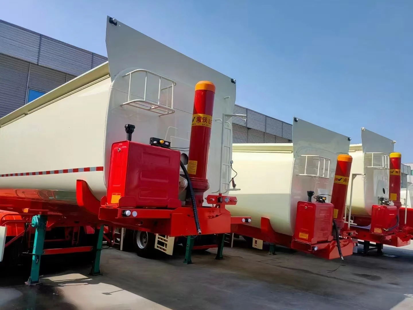 High quality rear dump semi-trailer/rollover trailer made in China factory /20 years of factory manufacturing experience