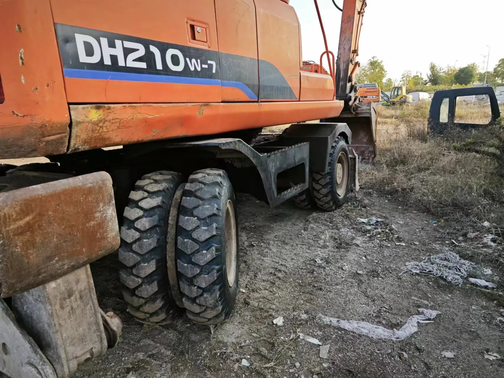 Doosan 210w-7 Used KOREA Used Wheel Excavator Doosan 210w-7 excavators good quality  Doosan DH 210w-7