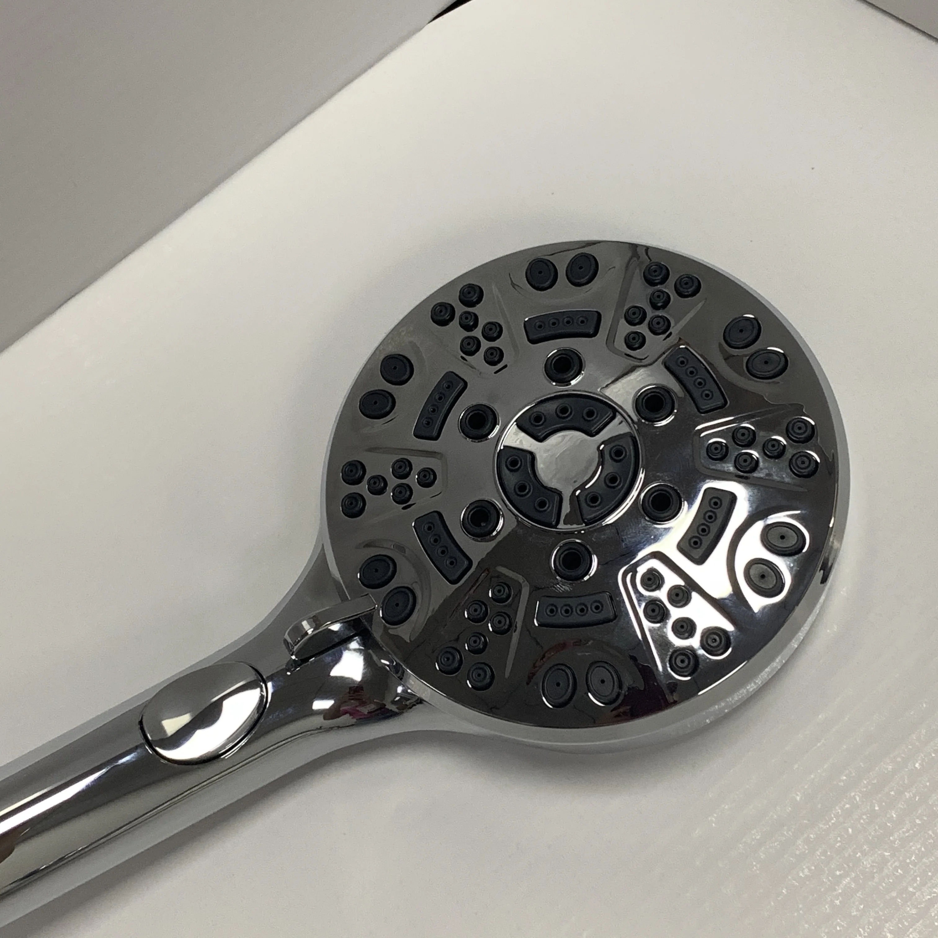 Amazon Hot Selling china supplier wholesale abs chrome bathroom accessory push button robin 8 Functions Handheld Shower Head Set