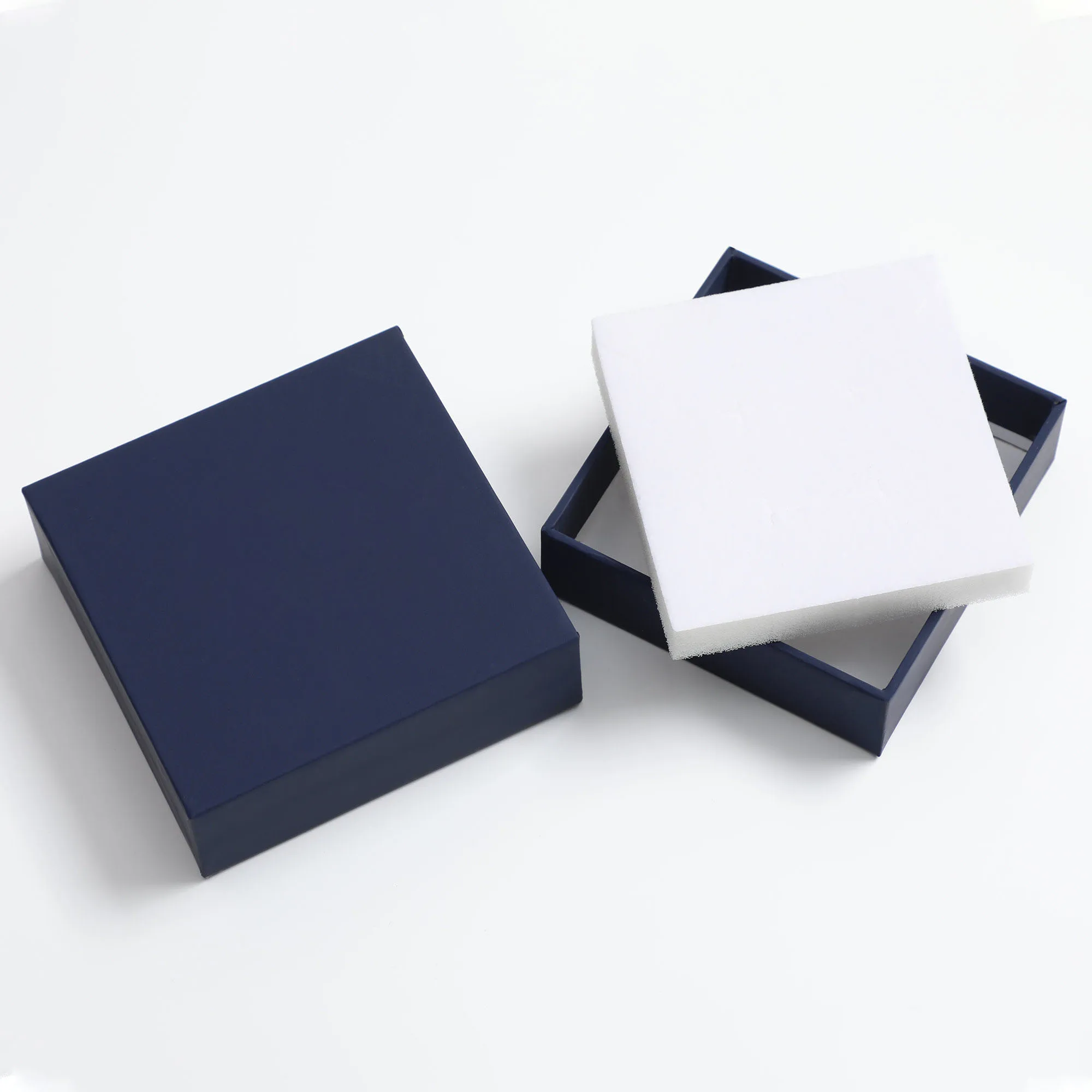 Printed Personalized Logo Jewel Case Packing Cardboard Lid and Base Box Jewelry Box for Earring Necklace Gift Packaging