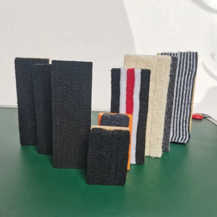 Manufacturers recommend high-end wooden chalkboard erasers wood white board cleaner