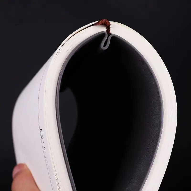 Спиральная записная книжка с металлическим кольцом