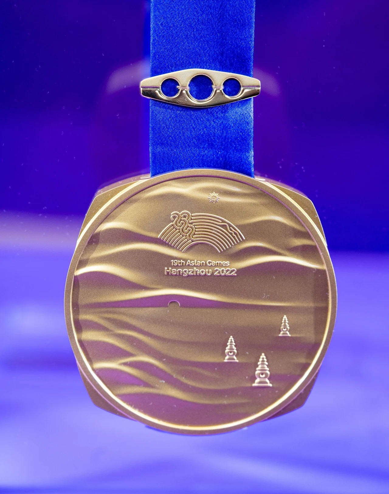 gold silver bronze medals