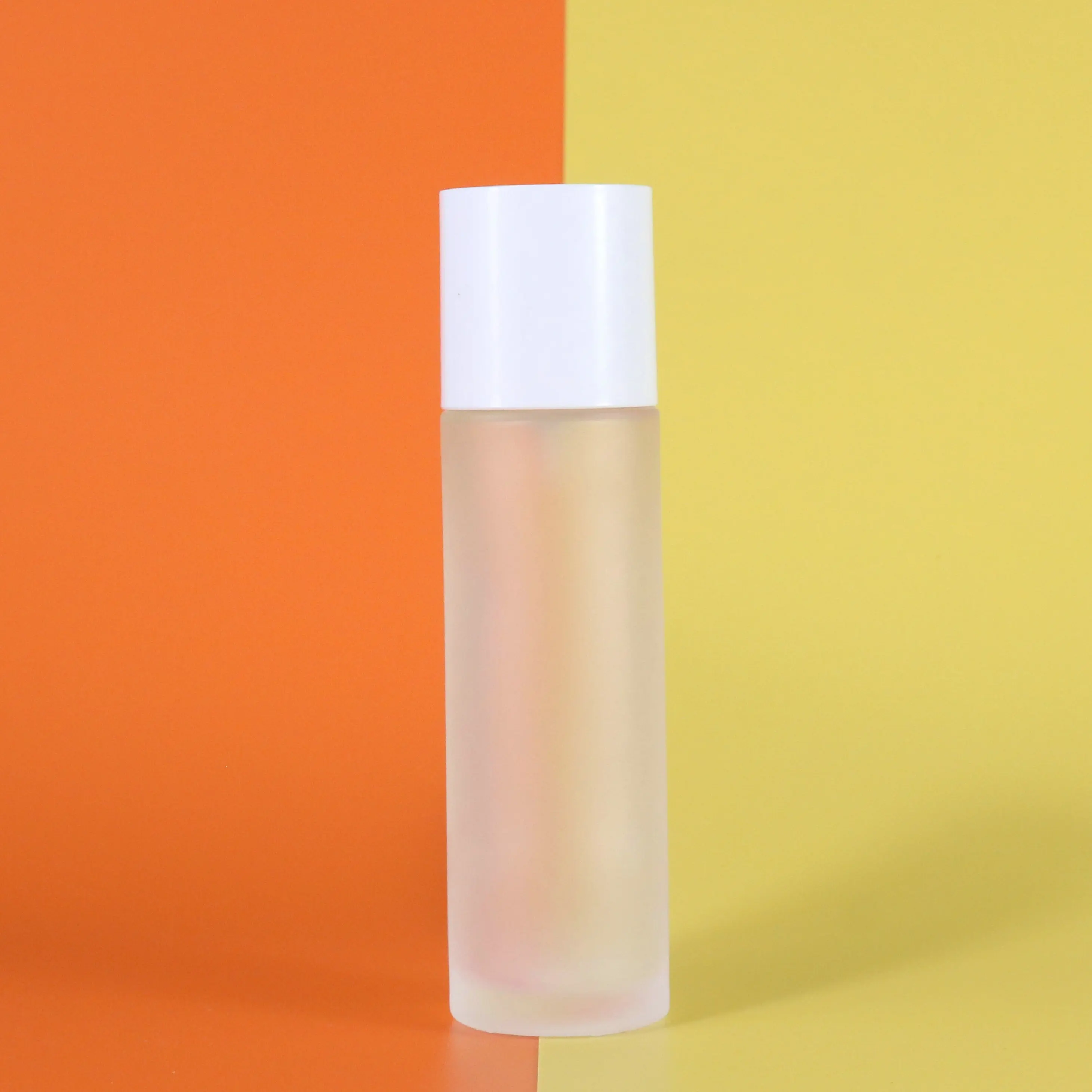 Wholesale Skin care packaging 100Ml 120Ml Frosted Glass Lotion  Container Empty Perfume Face Toner Glass Mist Spray Pump Bottle