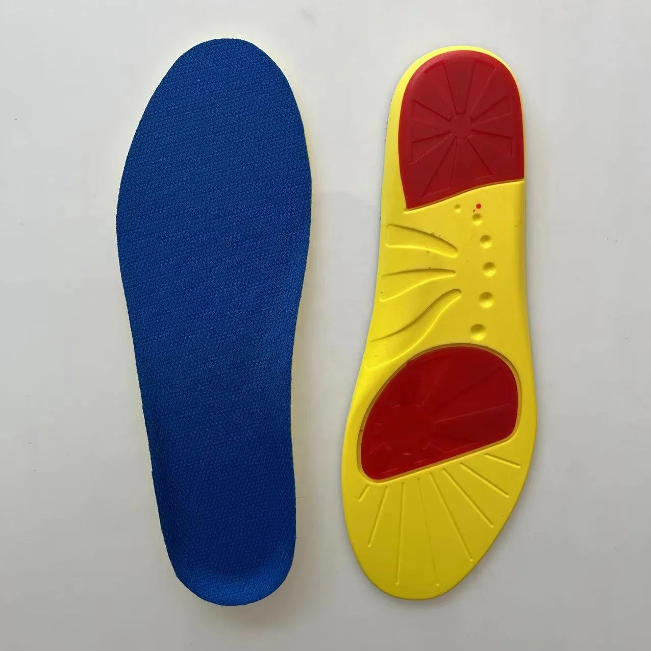Thickened insole Bullet force cushioned breathable and sweat-absorbing insole
