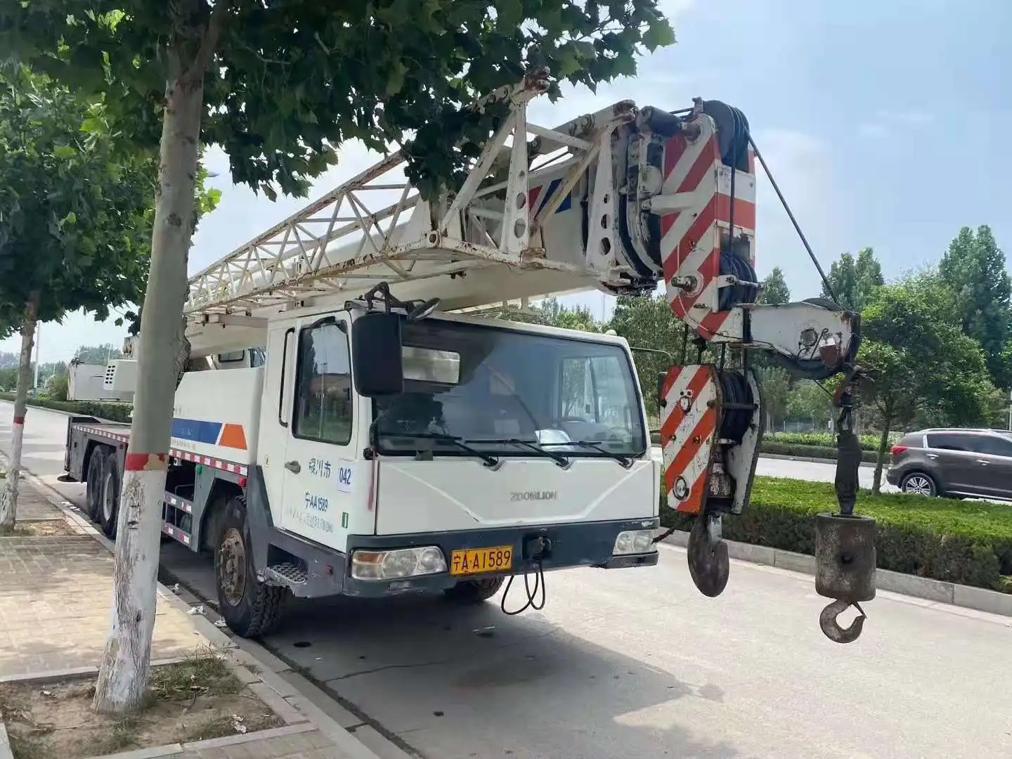 High quality used Zoomlion 25ton hydraulic truck crane qy25v mobile crane price