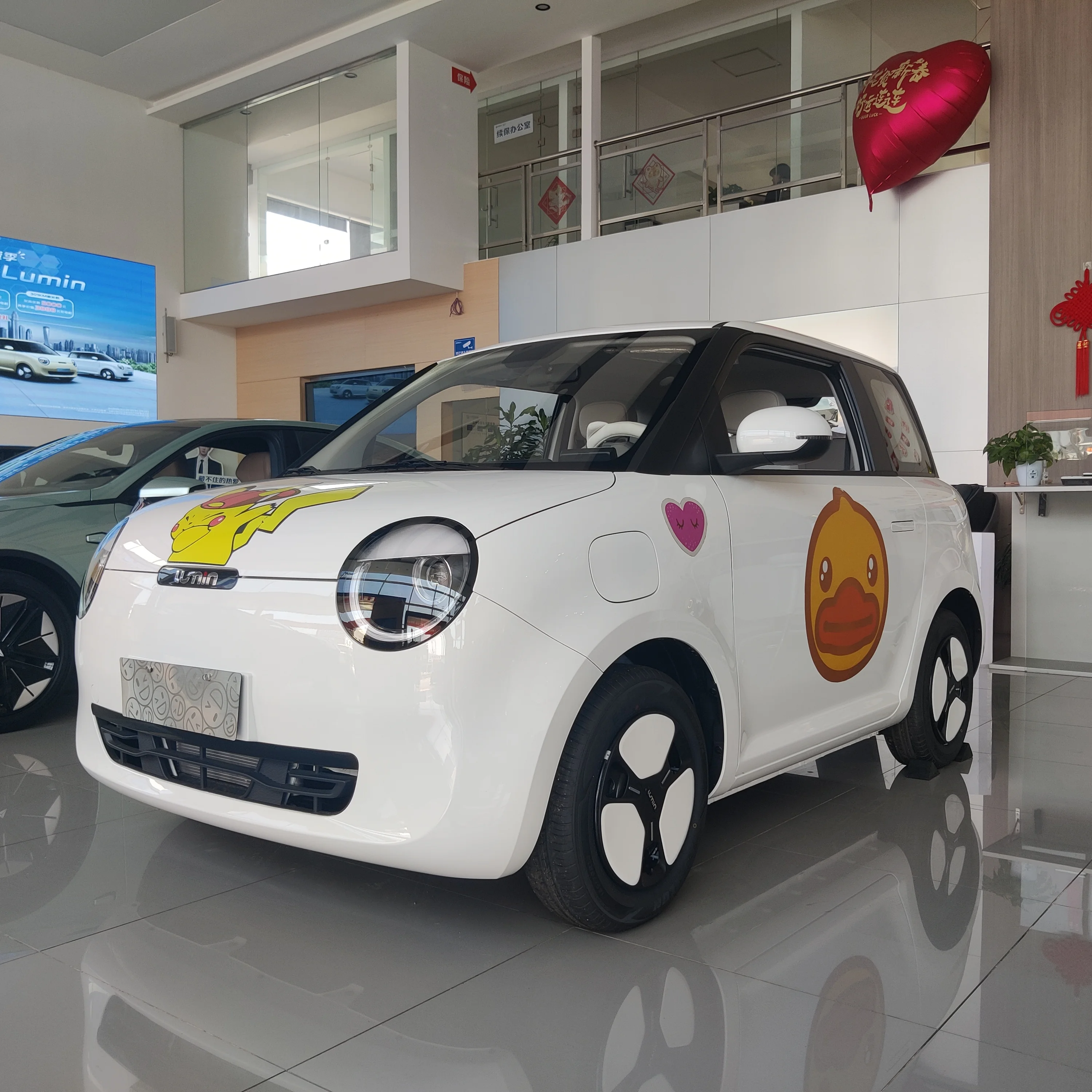 Changan Lumin маленький автомобиль электромобиль 3-дверный 4-местный хэтчбек небольшой
