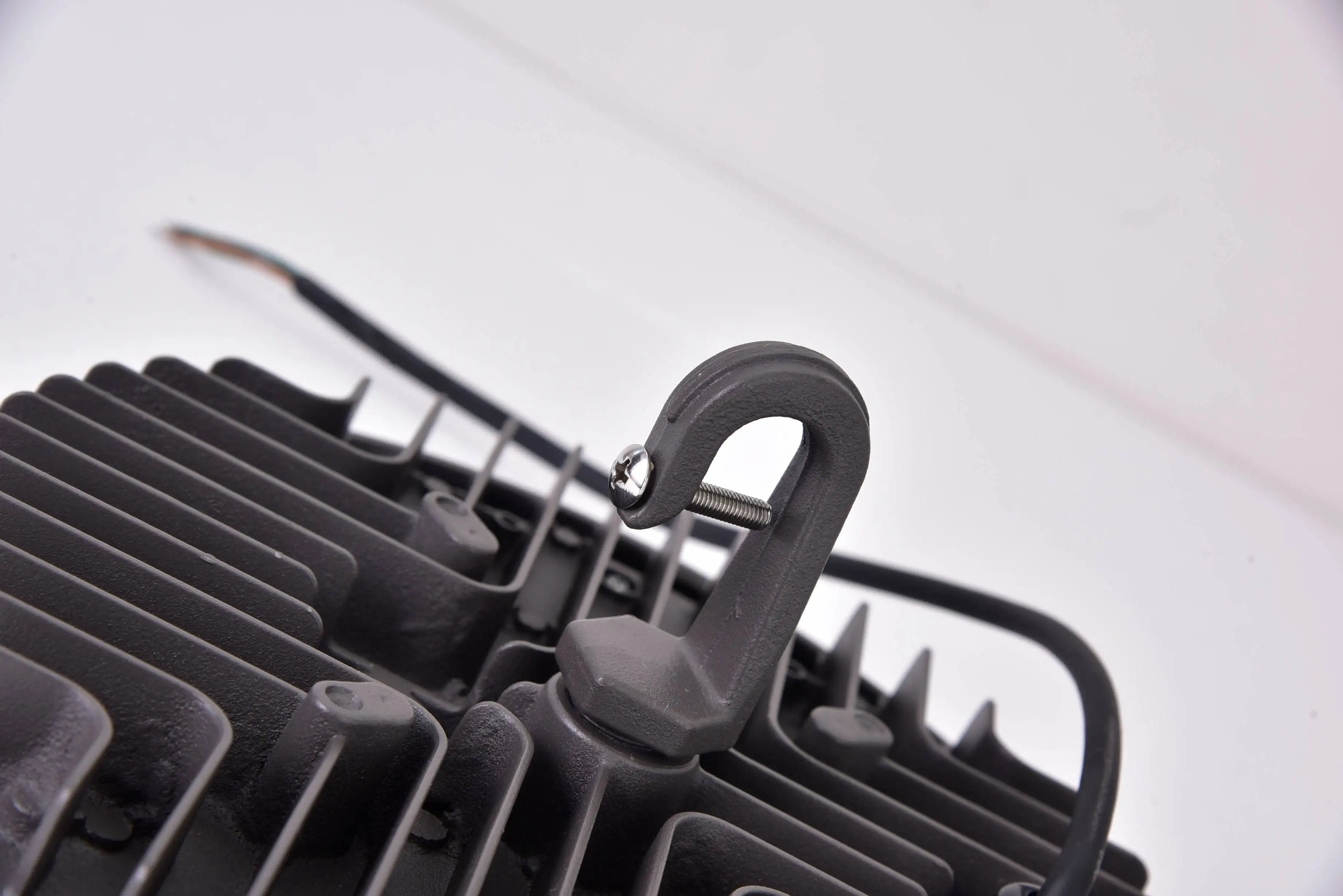 Оптовая продажа, заводская цена, высокое качество, Ip65, наружный промышленный светильник UFO из алюминиевого сплава для промышленного использования